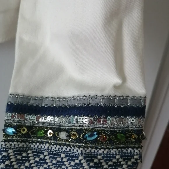 ESQUALO Jean Jacket with Sparkling Accents - Picture 5 of 10